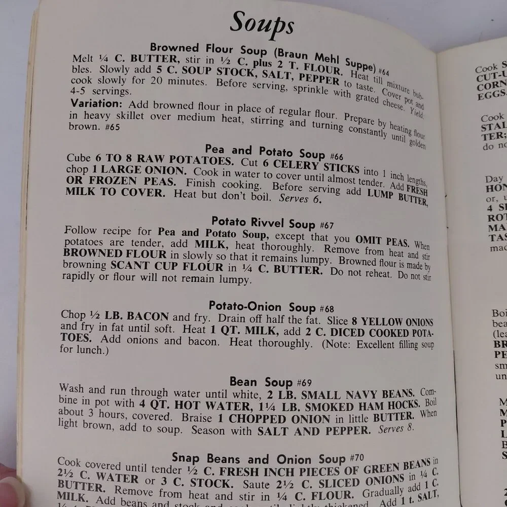 Unbranded lot cookbooks